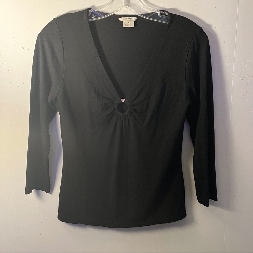 Michael Kors Black Key Hole neckline Blouse – Size M with 3/4 length sleeves
